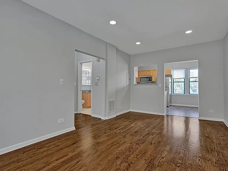 6211 S Woodlawn Ave #D — Photo 15
