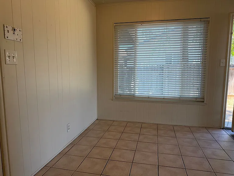 10528 Dolecetto Dr — Photo 21