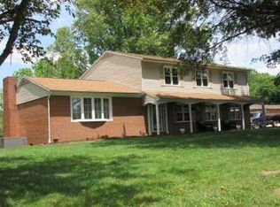 178 Shelly Dr, Milton, WV 25541
