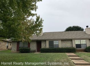 9211 Regal Dr, Waco, TX 76712