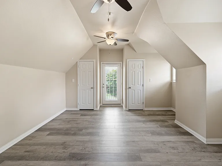 2221 Danielle Dr — Photo 33