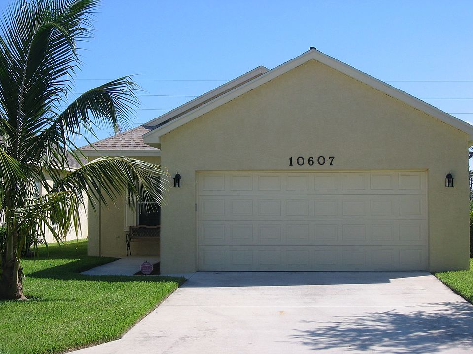 1st image of 10607 SE Rosemarie Ct