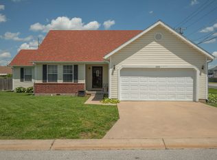 2199 Sandy St, Webb City, MO 64870