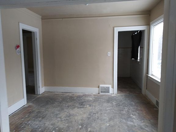 5th image of 17326 Marx Ave