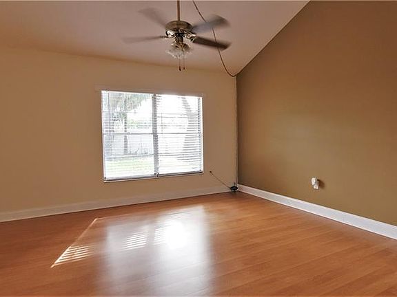 5th image of 7703 Avonwood Ct