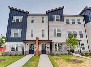 317 Steeples Blvd, Indianapolis, IN 46222