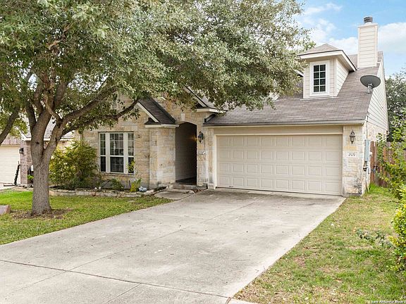 2nd image of 209 Turnberry Dr