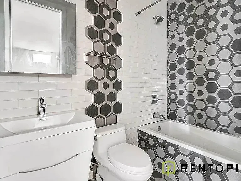 77 Berry St #1D — Photo 4