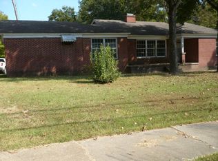 190 High St, Huntingdon, TN 38344