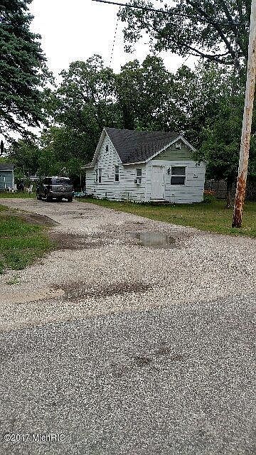 2nd image of 2844 Austin St