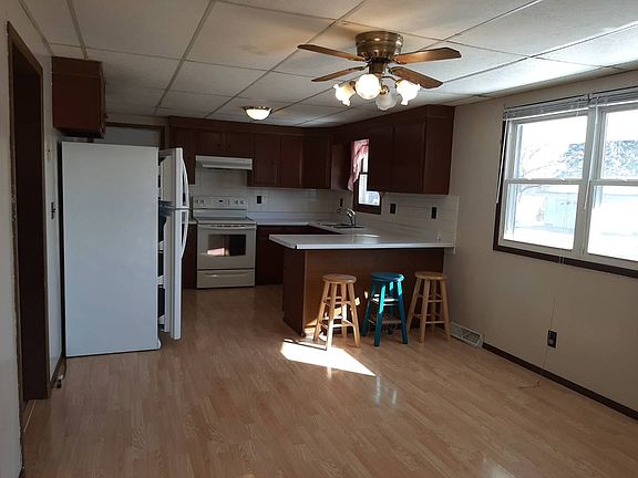 3rd image of 203 N Owen St