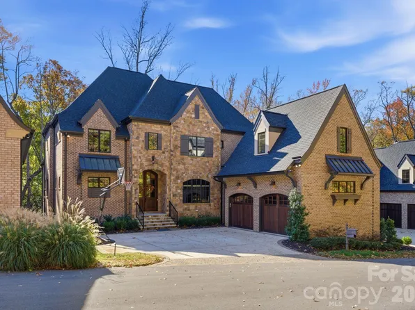 6010 Old Providence Ln, Charlotte, NC 28226