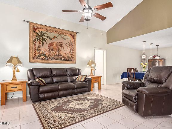 5th image of 433 E WESCOTT Drive