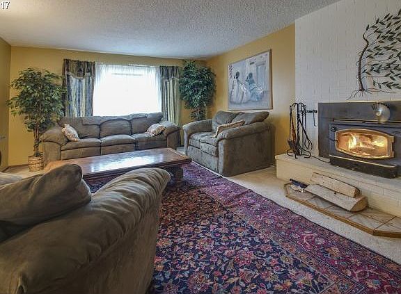 5th image of 10008 NE 37th St