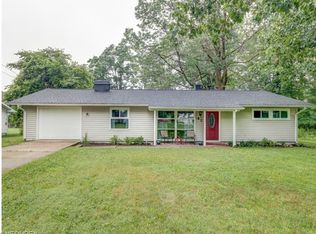 42 Tuckmere Dr, Painesville, OH 44077