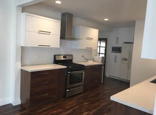 17615 Burbank Blvd, Encino, CA 91316