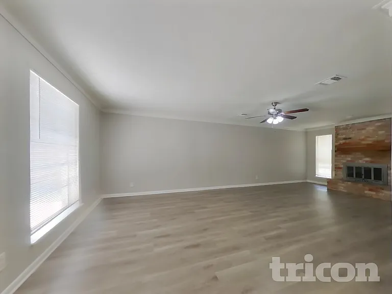 24122 Spring Mill Ln — Photo 3