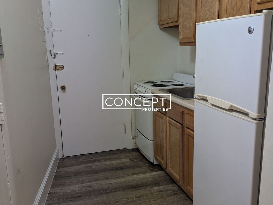 2nd image of 33 Lancaster Ter APT 106