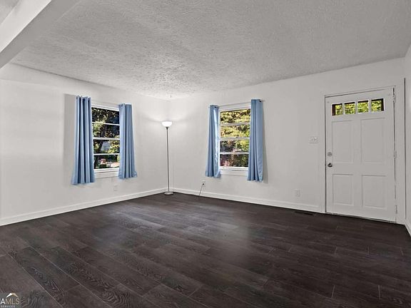 5th image of 317 Argus Cir NW