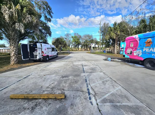 2594 Highway 70 W, Okeechobee, FL 34974