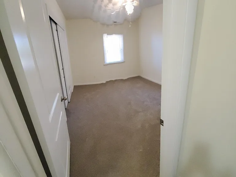 2130 Wake Forest St — Photo 13