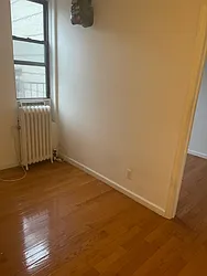 Rented by K & O Realty Associates Inc.