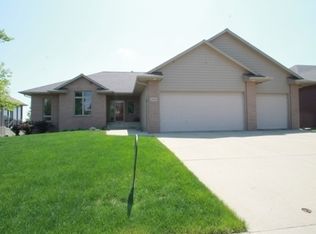 1105 W Killarney St, Sioux Falls, SD 57108