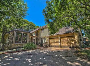1208 N Armstrong Ct, Derby, KS 67037