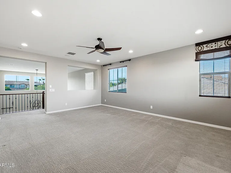 1930 E Horseshoe Dr — Photo 33