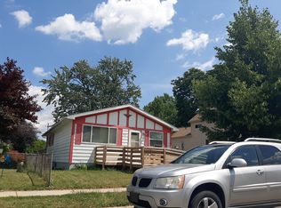901 Fraser St, Bay City, MI 48708