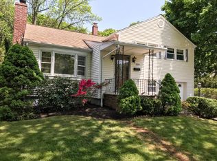 110 Woodland Rd, New Providence, NJ 07974