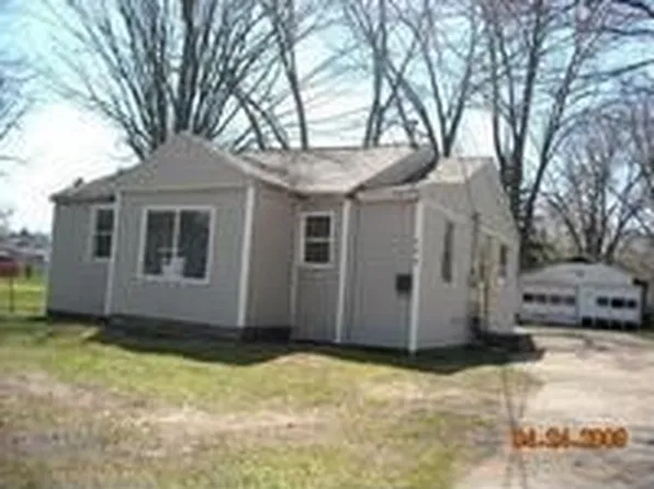 206 Haines St, Dowagiac, MI 49047