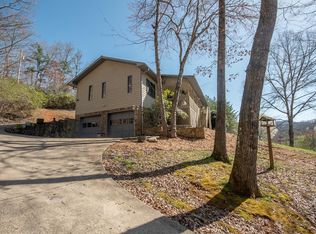 610 Watauga Rd, Franklin, NC 28734