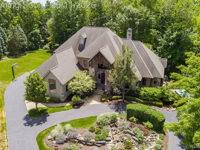 6265 Crest Forest Ct E, Clarkston, MI, 48348