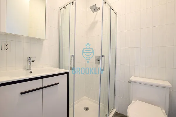 Rented by null | media 30