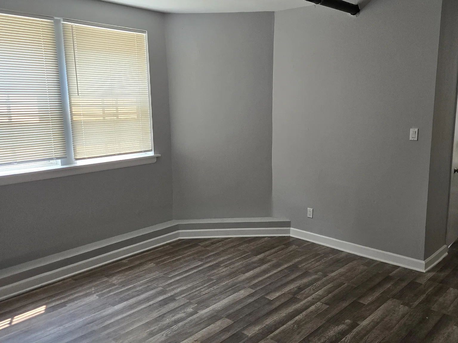 2 bed, $1,200 — Photo 4