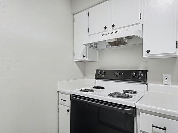 4th image of 1241-1247 W Sunset Dr Unit 1245