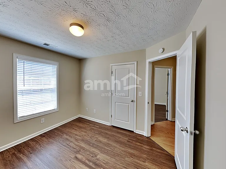 51 Wayne Meadows Ct — Photo 16
