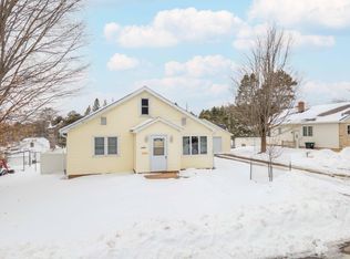 1309 N 1st Ave, Iron River, MI 49935