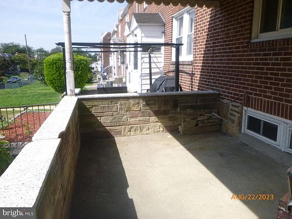 5th image of 3817 Berkley Ave