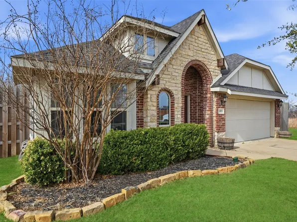 803 Lakeview Dr, Alvarado, TX 76009