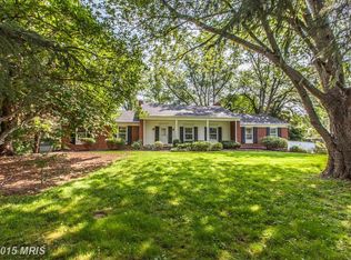 24011 Woodfield Rd, Gaithersburg, MD 20882