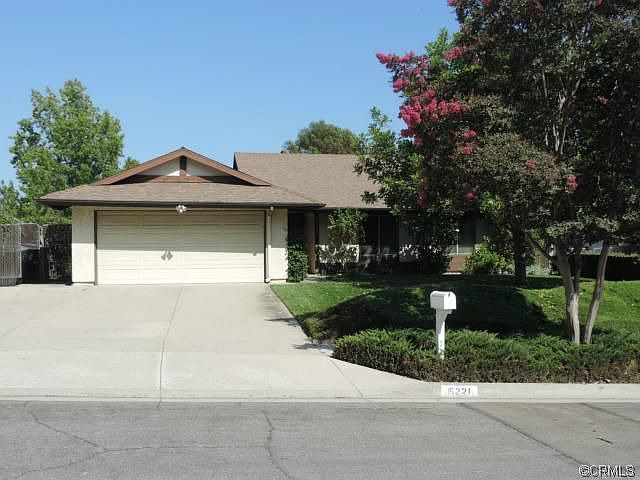 1st image of 15221 Aqueduct Ln