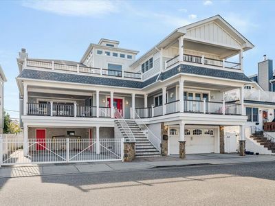 95 Illinois Avenue, Long Beach, NY, 11561