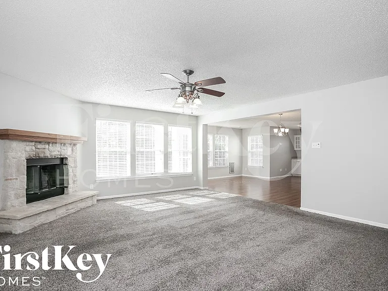 10851 Zimmerman Ln — Photo 5