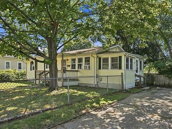 2nd image of 102 Community Rd