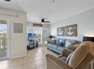 8436 Gulf Blvd UNIT 633, Navarre, FL 32566