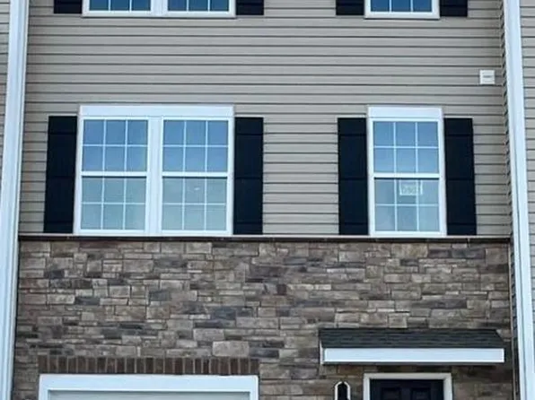 8315 Alexander Court Upper, Breinigsville, PA 18031