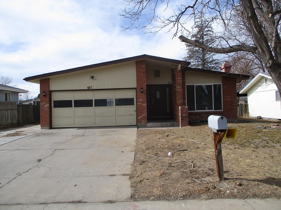 1st image of 421 37th Avenue Ct