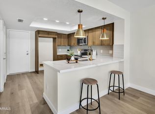 410 E Kerry Ln, Phoenix, AZ 85024